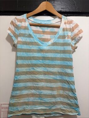 Women's V-Neck Striped Tee in Light Blue and Tan